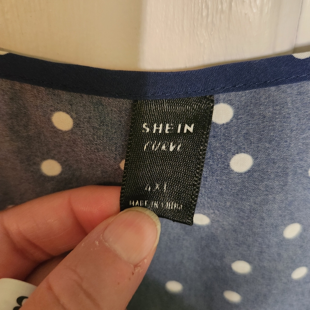 Bundle of TWO Shein Dresses - Picture 2 of 11